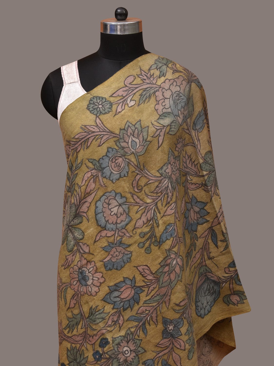 Green Kalamkari Hand Painted Woolen Handloom Dupatta with Floral Design - Global Threads | Swadesiicart
