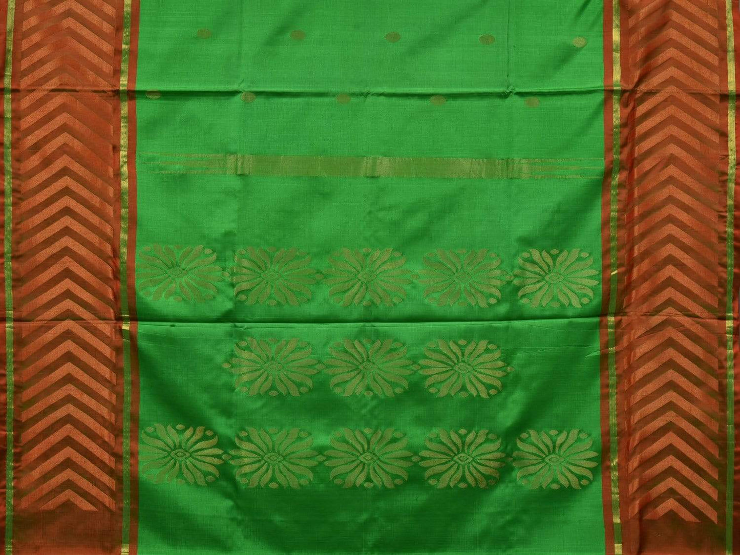 Green Uppada Silk Handloom Saree with Border Design - Global Threads | Swadesiicart