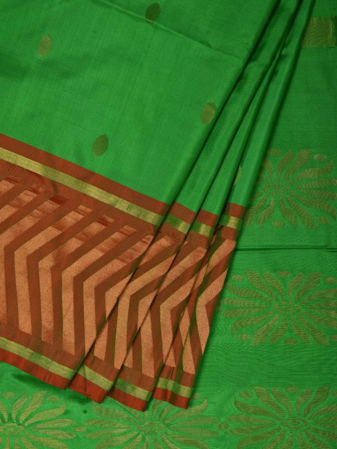 Green Uppada Silk Handloom Saree with Border Design - Global Threads | Swadesiicart