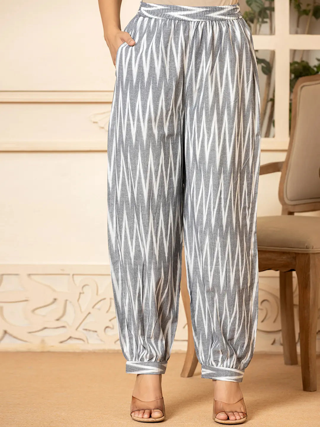 Yufta Grey Cotton Ikat Co-Ord Set - Swadesiicart