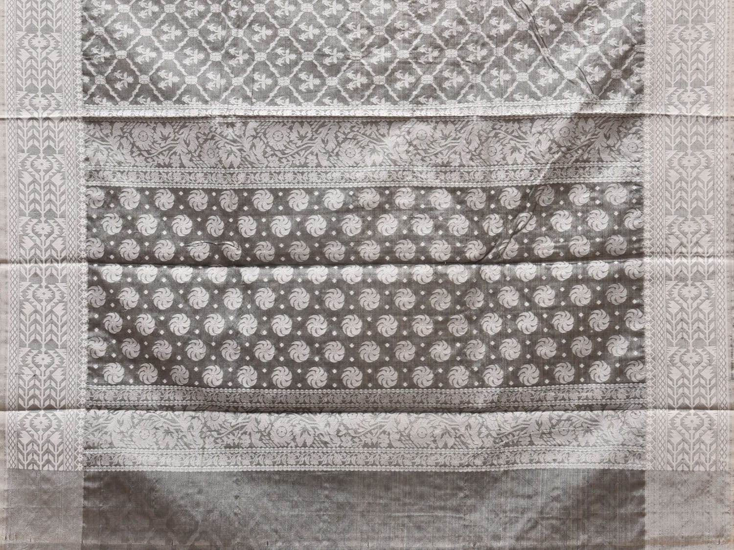 Grey Cut Work Tussar Cotton Saree with All Over Jamdani Style Design - Global Threads | Swadesiicart