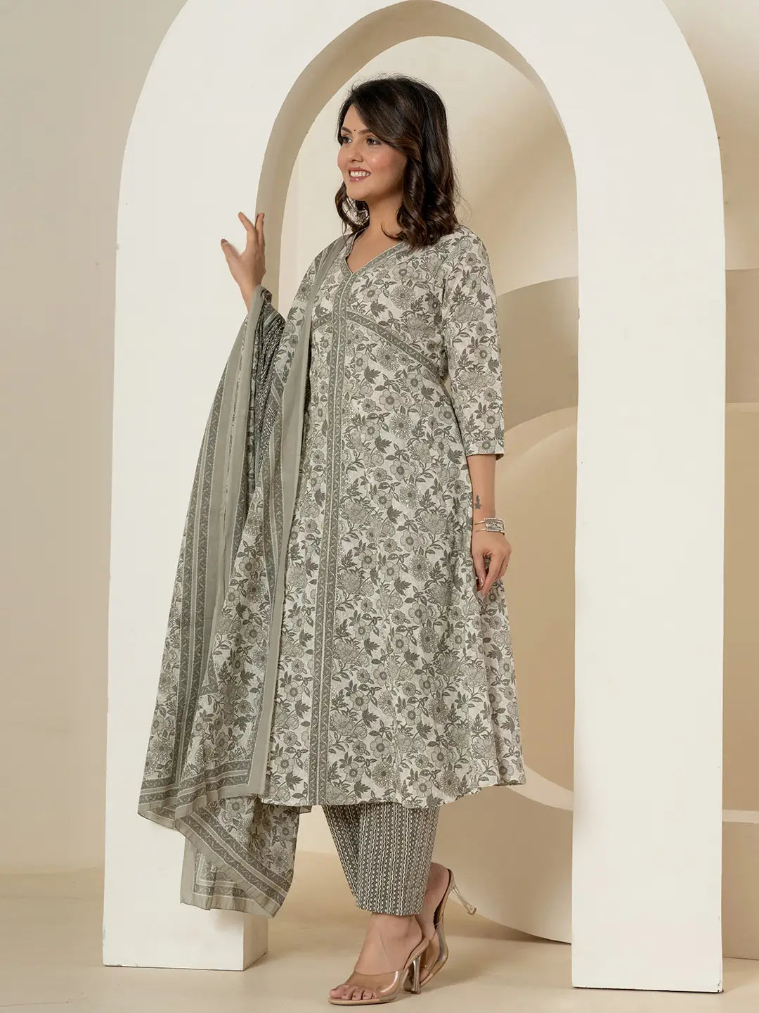 Yufta Grey Sequins_Work Pure Cotton Anarkali Kurta And Dupatta Set - Swadesiicart