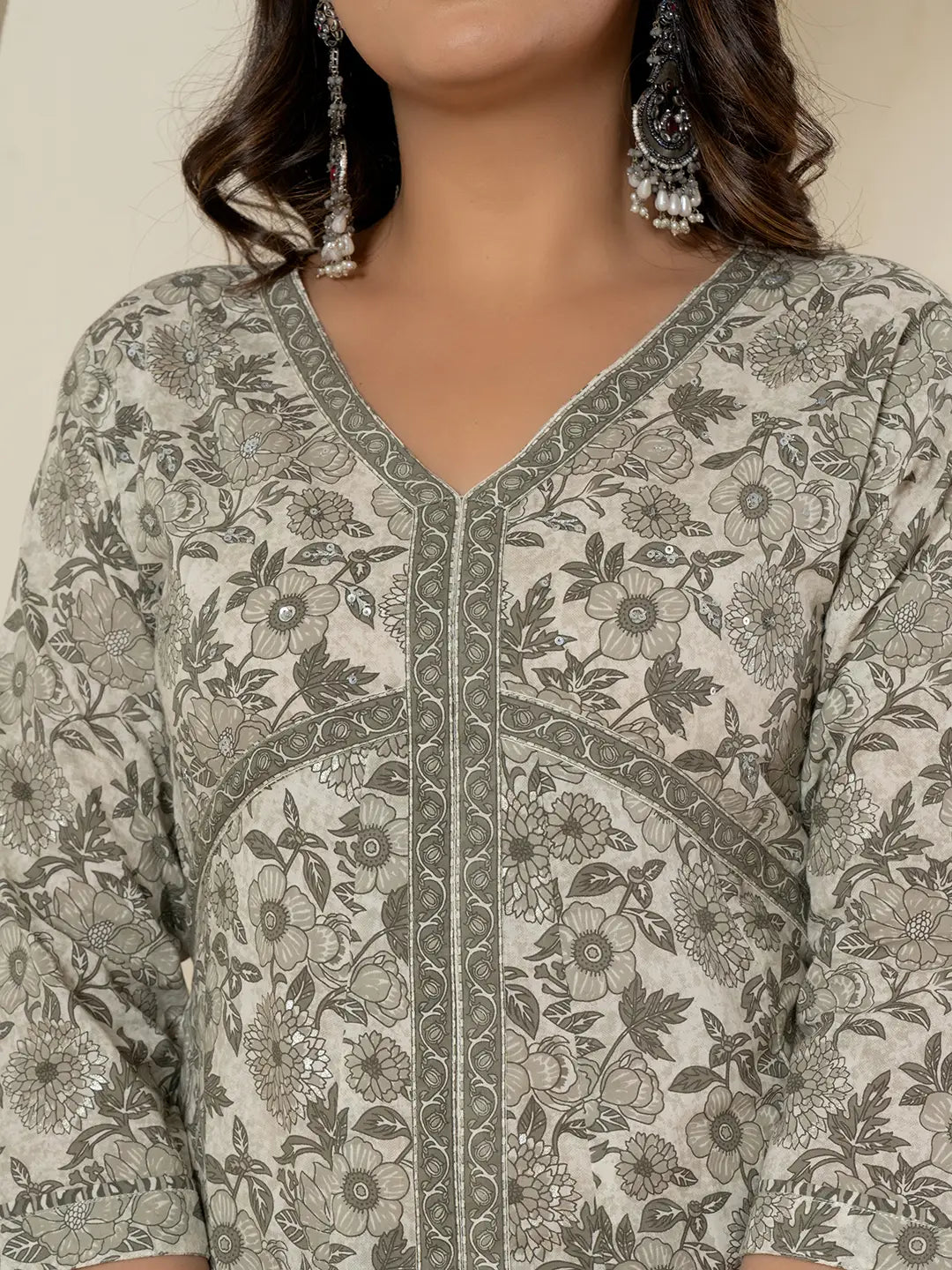 Yufta Grey Sequins_Work Pure Cotton Anarkali Kurta And Dupatta Set - Swadesiicart