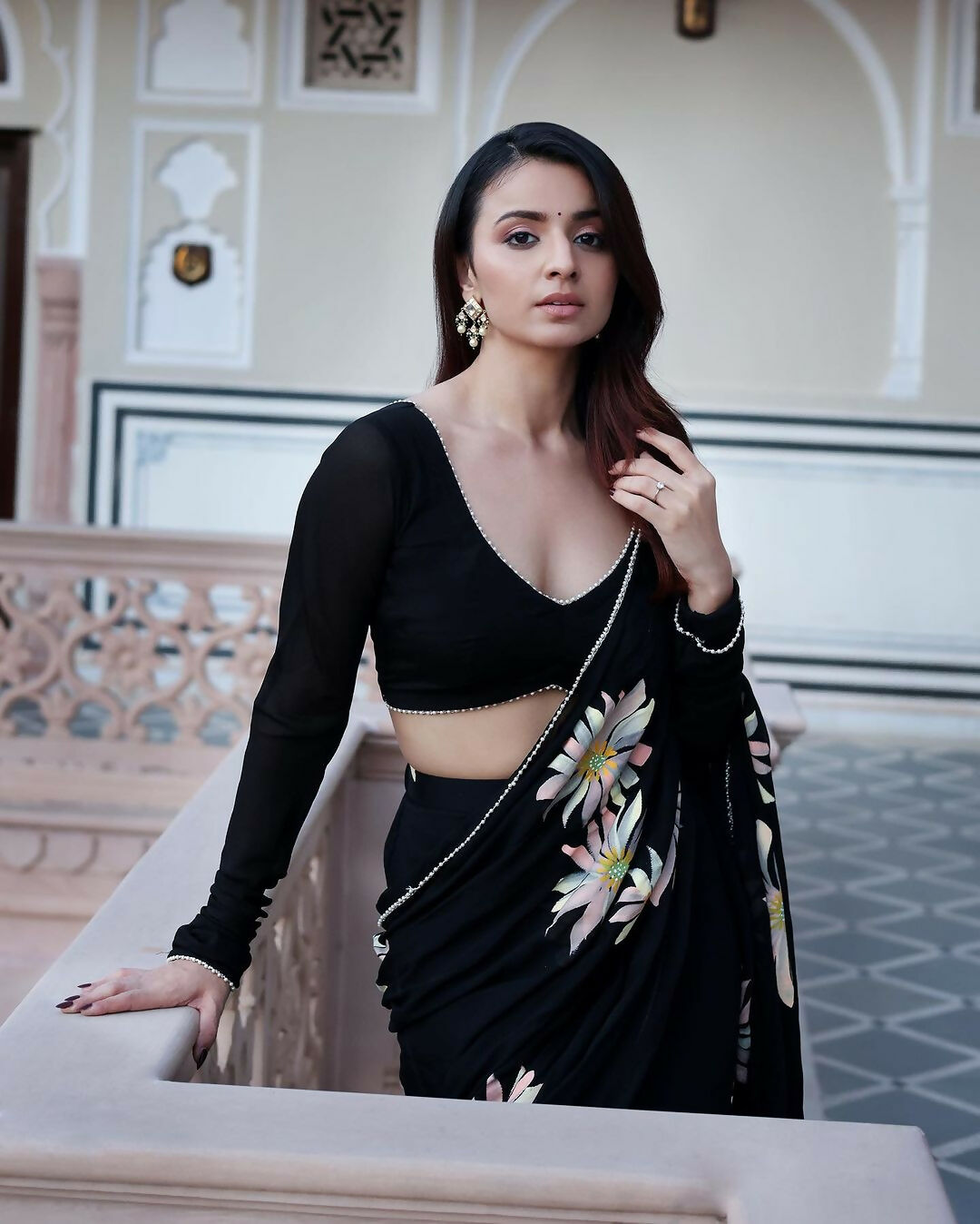 Exclusive Collection Black Party Wear Ruffle Georgette Saree - Swadesiicart