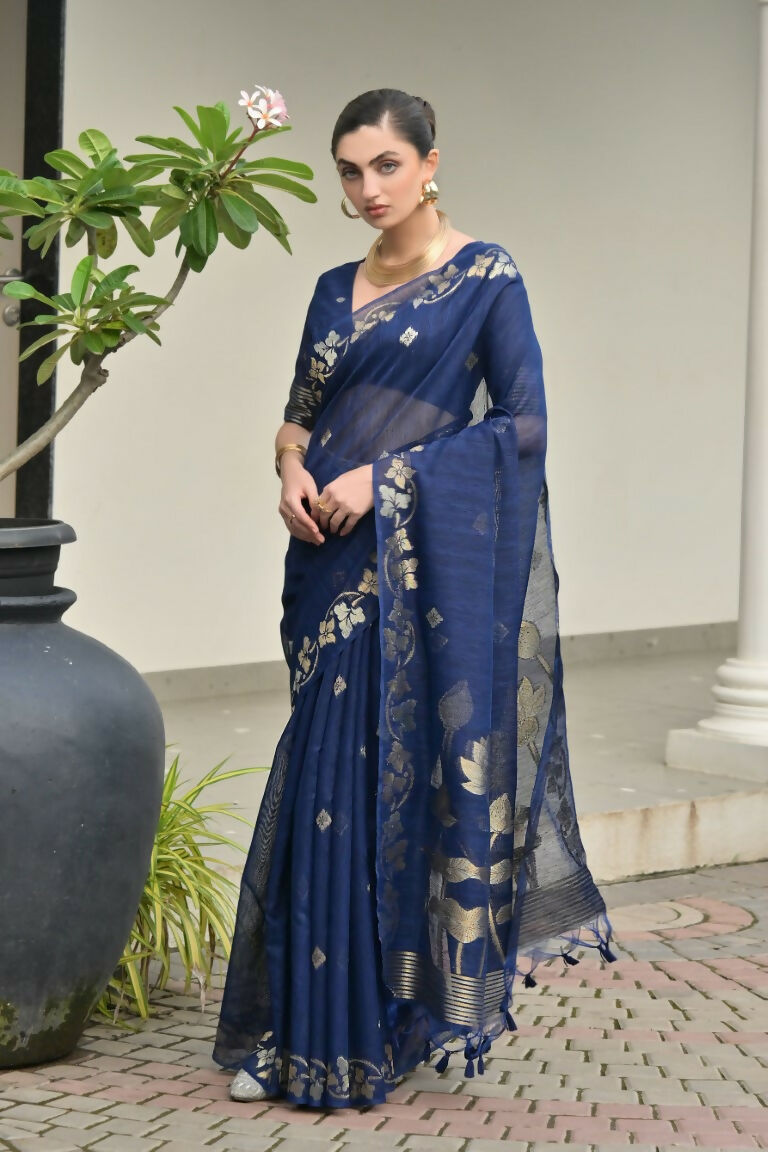Vishnu Weaves Women's Blue Linen Silk Zari Weaving Saree with Blouse - Swadesiicart