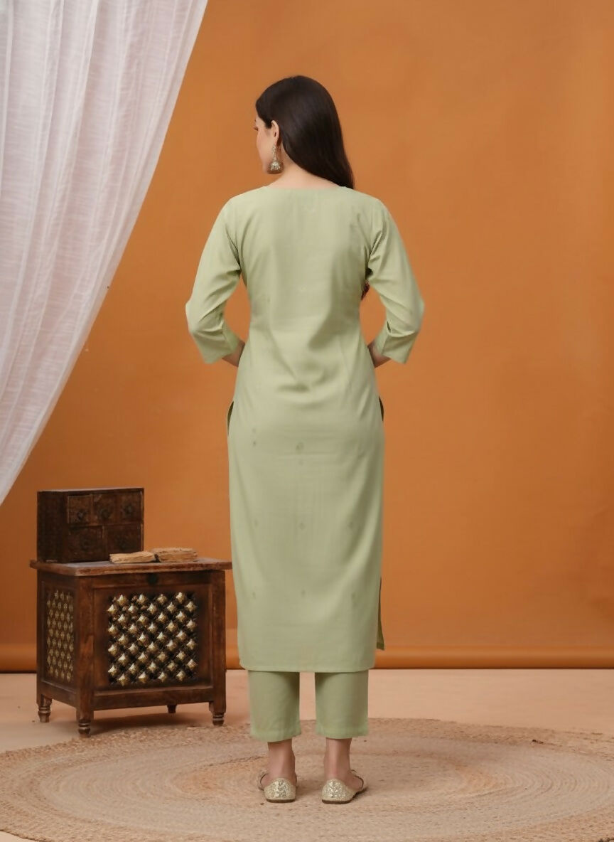 BulBul Pista Green Silk Kurta Set with Floral Embroidered Yoke - Swadesiicart