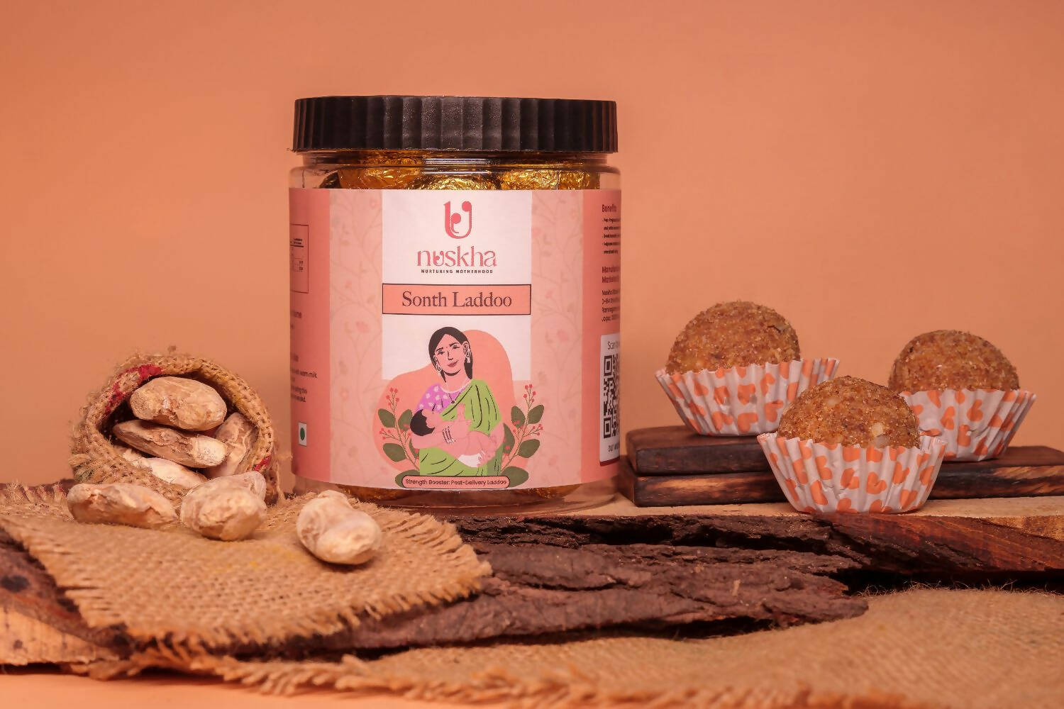 Nuskha Sonth Laddoo (Post-Pregnancy) | Swadesiicart