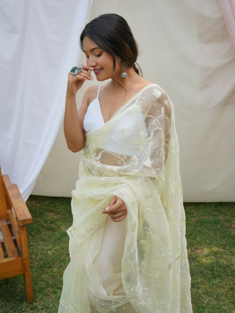Vamsee Ishaq Yellow Organza Saree - Swadesiicart