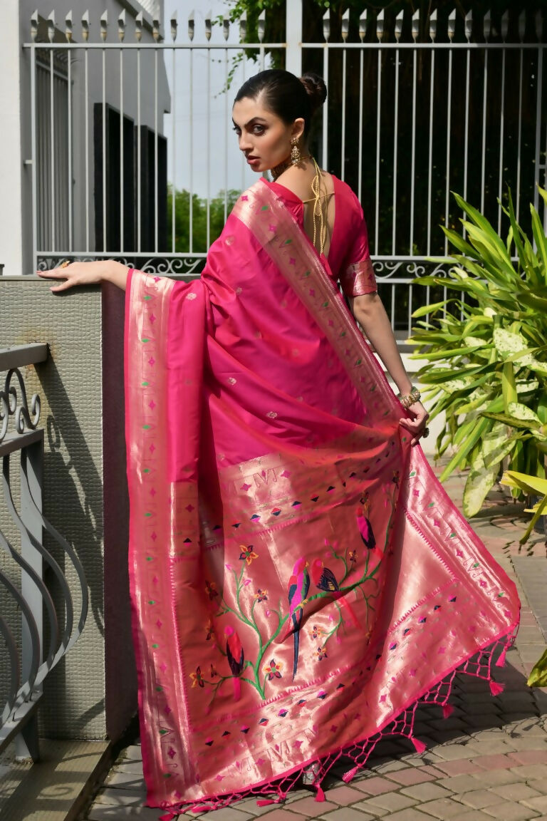 Vishnu Weaves Women's Pink Paithani Silk Zari Woven Saree with Blouse - Swadesiicart