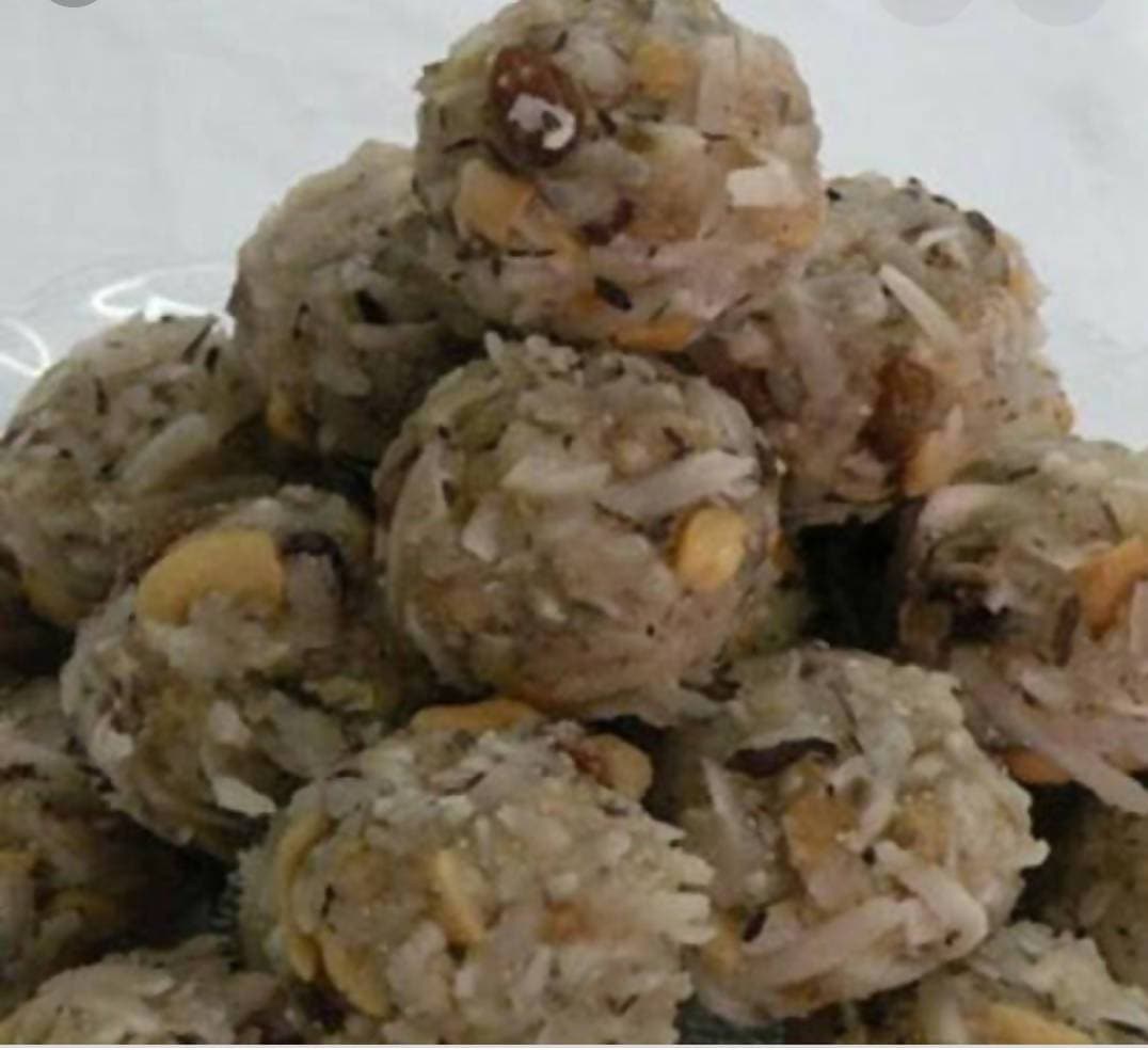 Babusingh's Dink Laddu 1kg | Swadesiicart