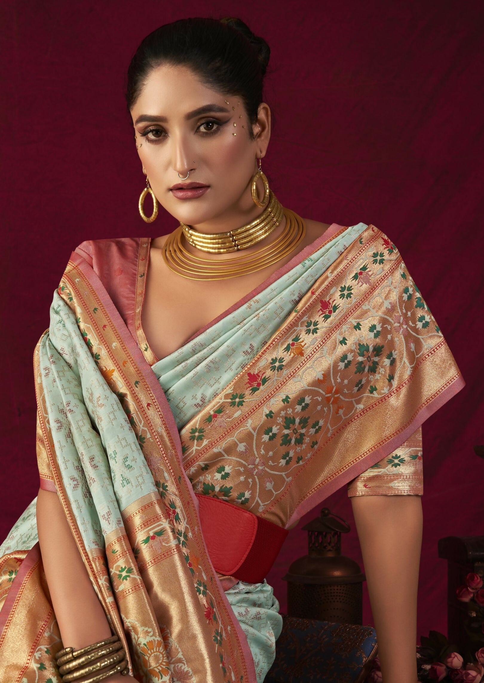 Vishnu Weaves Women's Sea-Green Paithani Silk Saree with Blouse - Swadesiicart