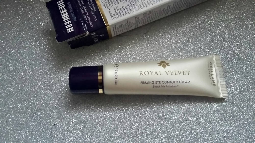 Oriflame Royal Velvet Firming Eye Contour Cream - Swadesiicart