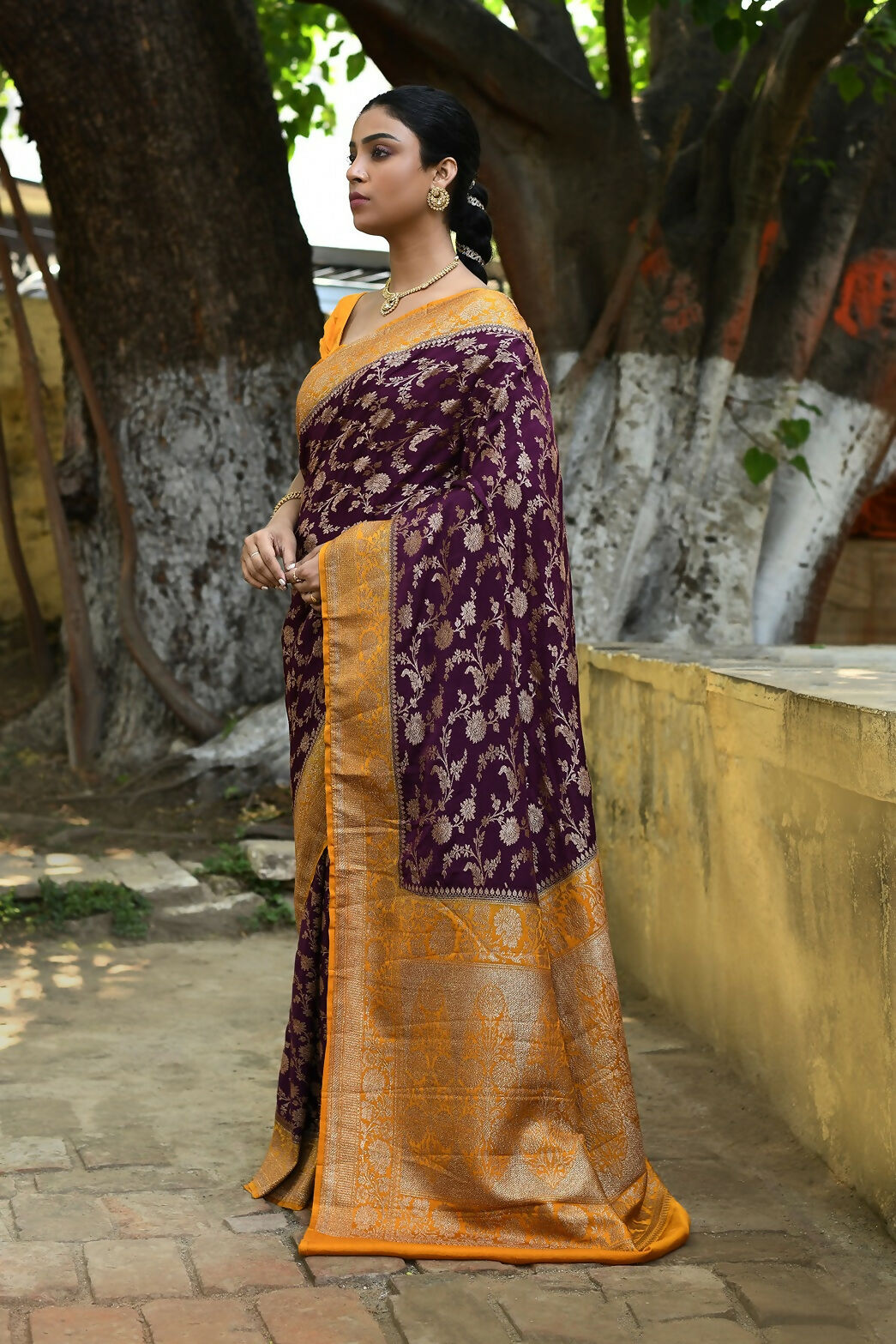 Joban Fashion Purple Crepe Chiffon Pure Handloom Banarasi Silk Saree | Swadesiicart