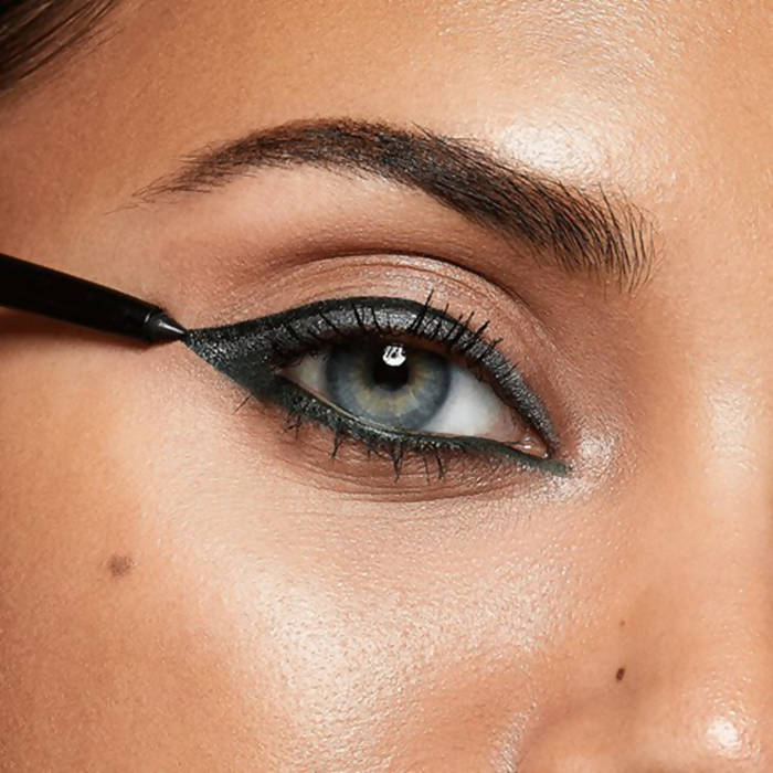 Oriflame The One High Impact Eye Pencil - Skyline Blue - Swadesiicart