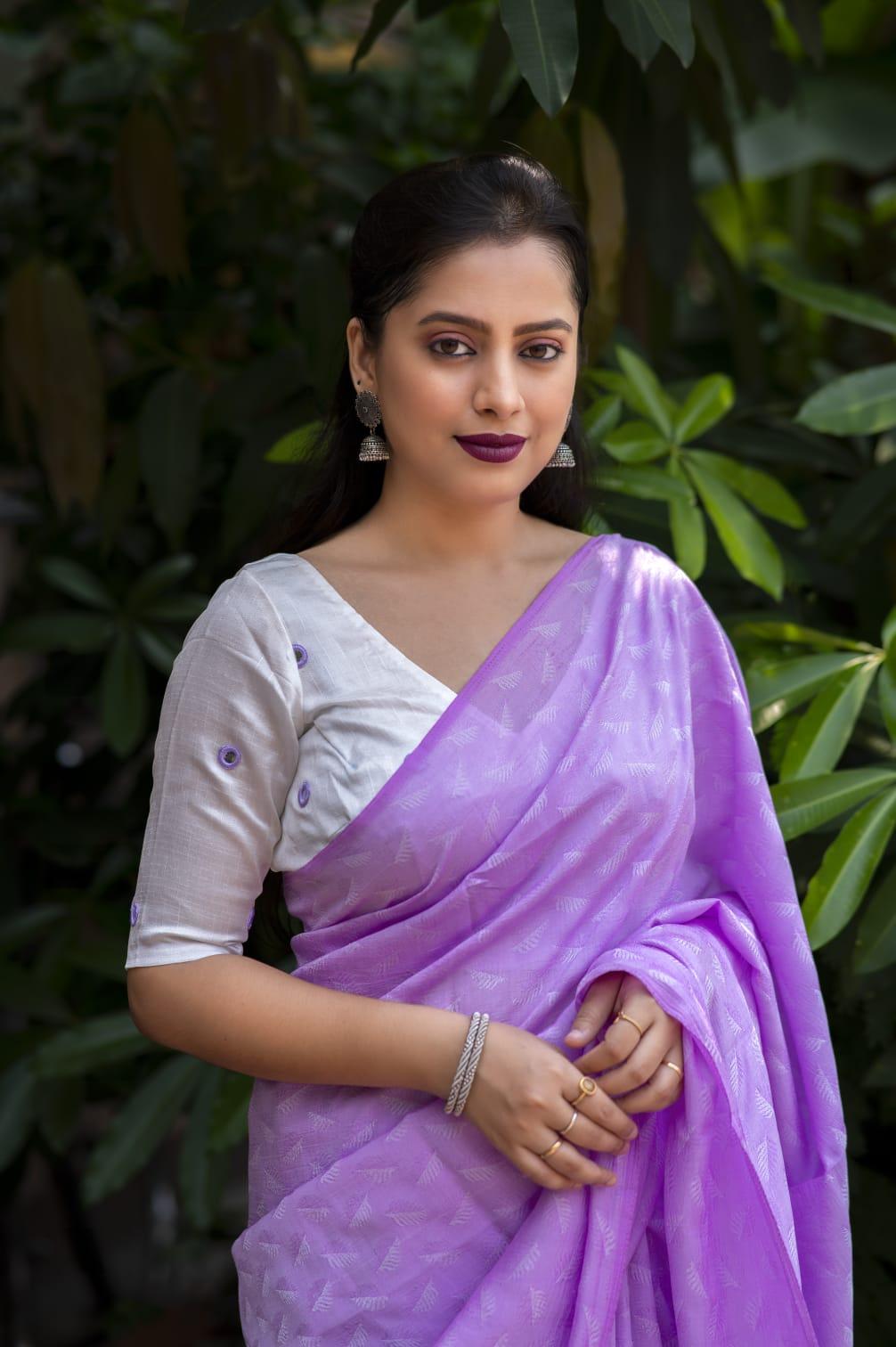 Lavender Poly Georgette Woven Design Saree with Unstitched Blouse - Hiral Fashion | Swadesiicart