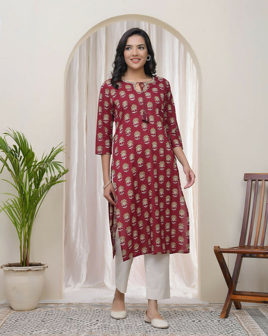 Vaasva Women Maroon Cotton Printed Straight Kurti With Pant | Swadesiicart