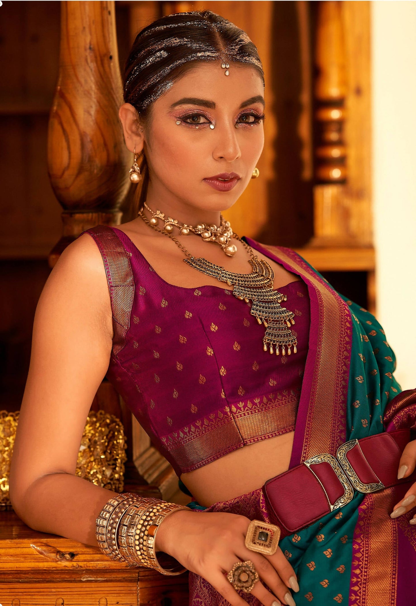 Blue Soft Banarasi Paithani Copper Zari Weaving Saree With Unstitched Blouse Piece - Jodha | Swadesiicart