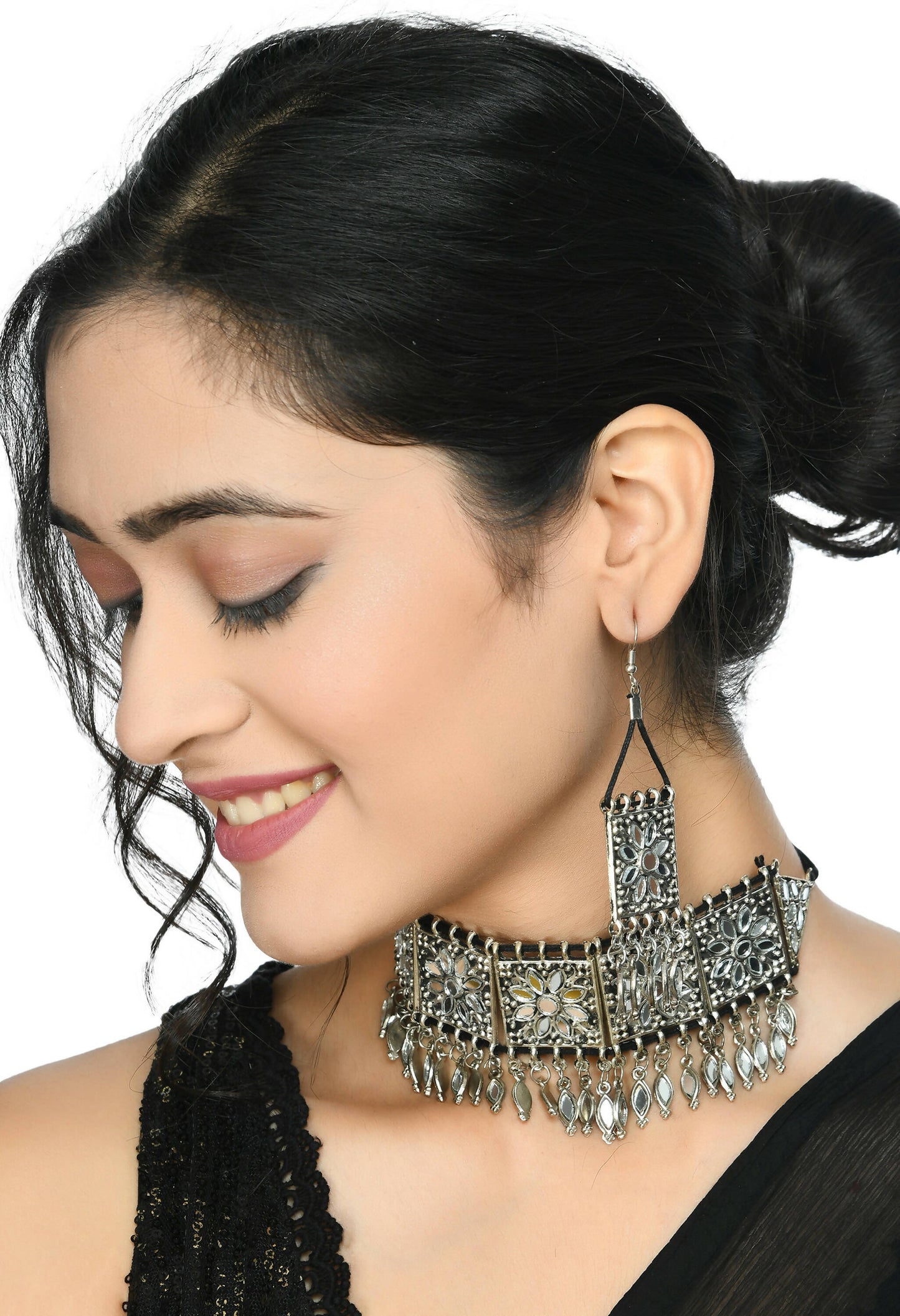Mominos Fashion Johar Kamal Women Silver-Plated Brass Finish Mirror Work Choker | Swadesiicart