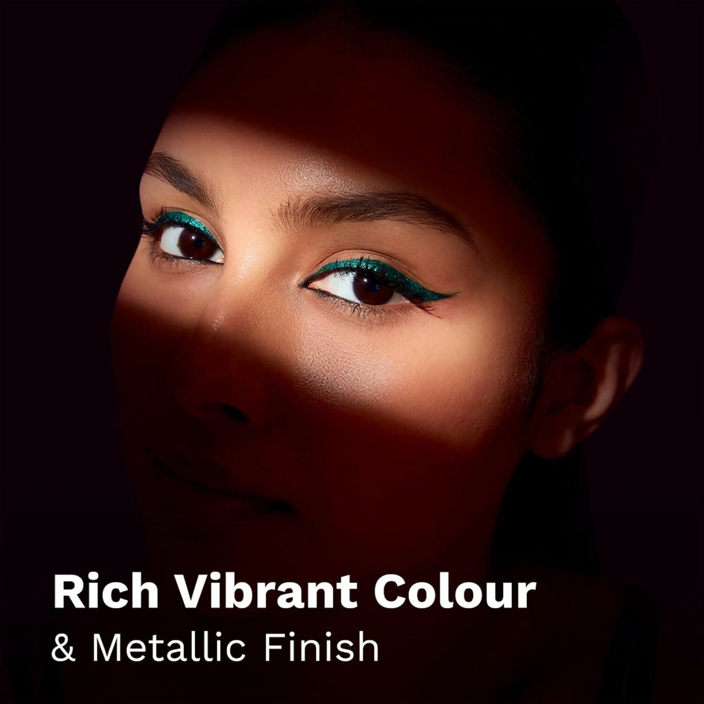 Pilgrim Metallic Eyeliner Green Envy, Long Lasting & Smudge Proof Enriched With Argan Oil - Swadesiicart