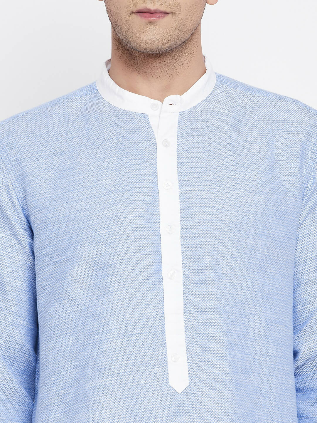 Even Apparels Blue Color Pure Cotton Men's Kurta With Contrast Collar And Placket | Swadesiicart