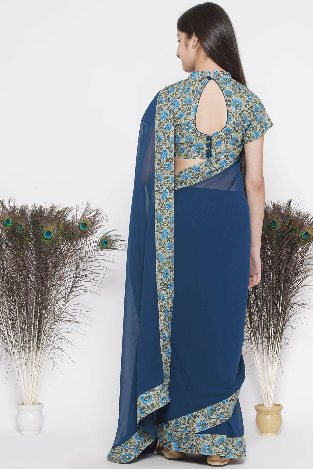 Little Bansi Floral Print Ready To Wear Saree And Floral Blouse - Blue | Swadesiicart
