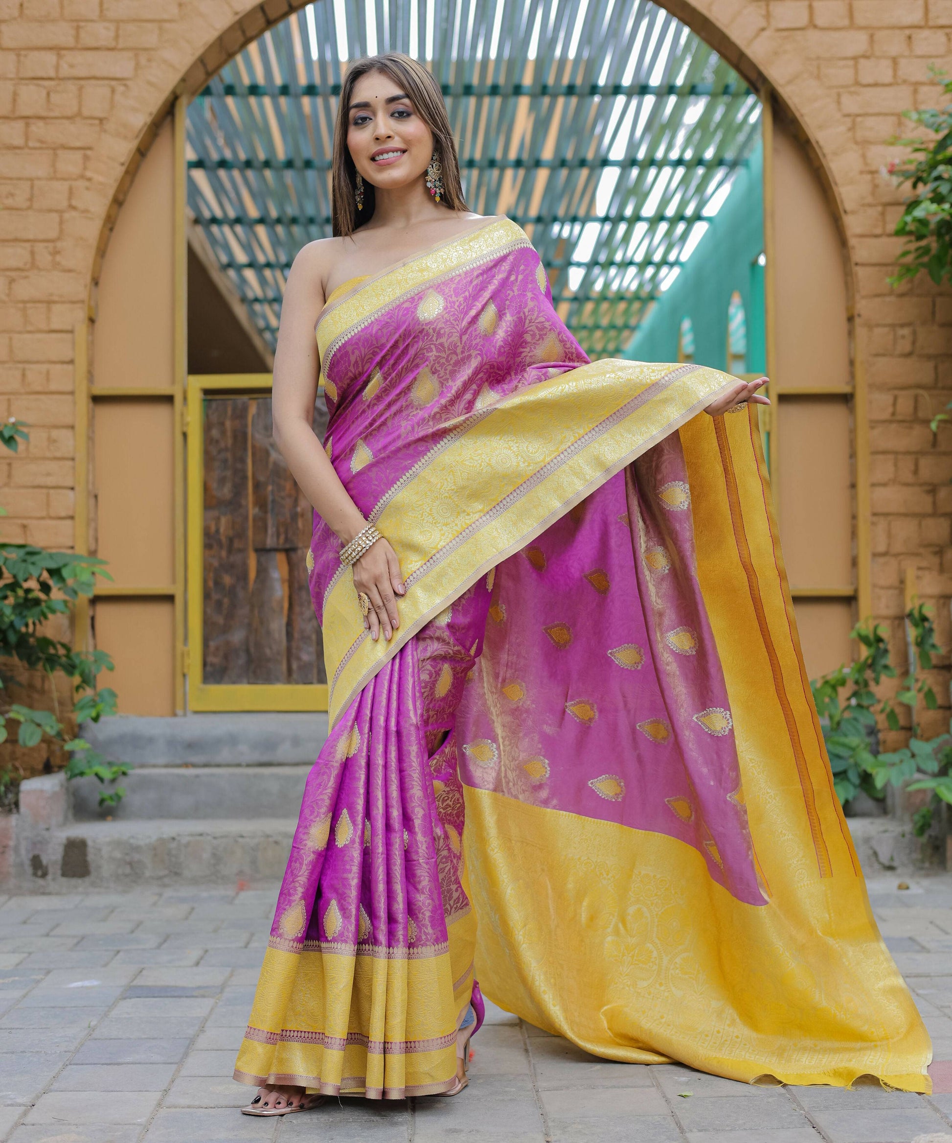 Vamsee Madhavi Purple Soft Silk Saree - Swadesiicart