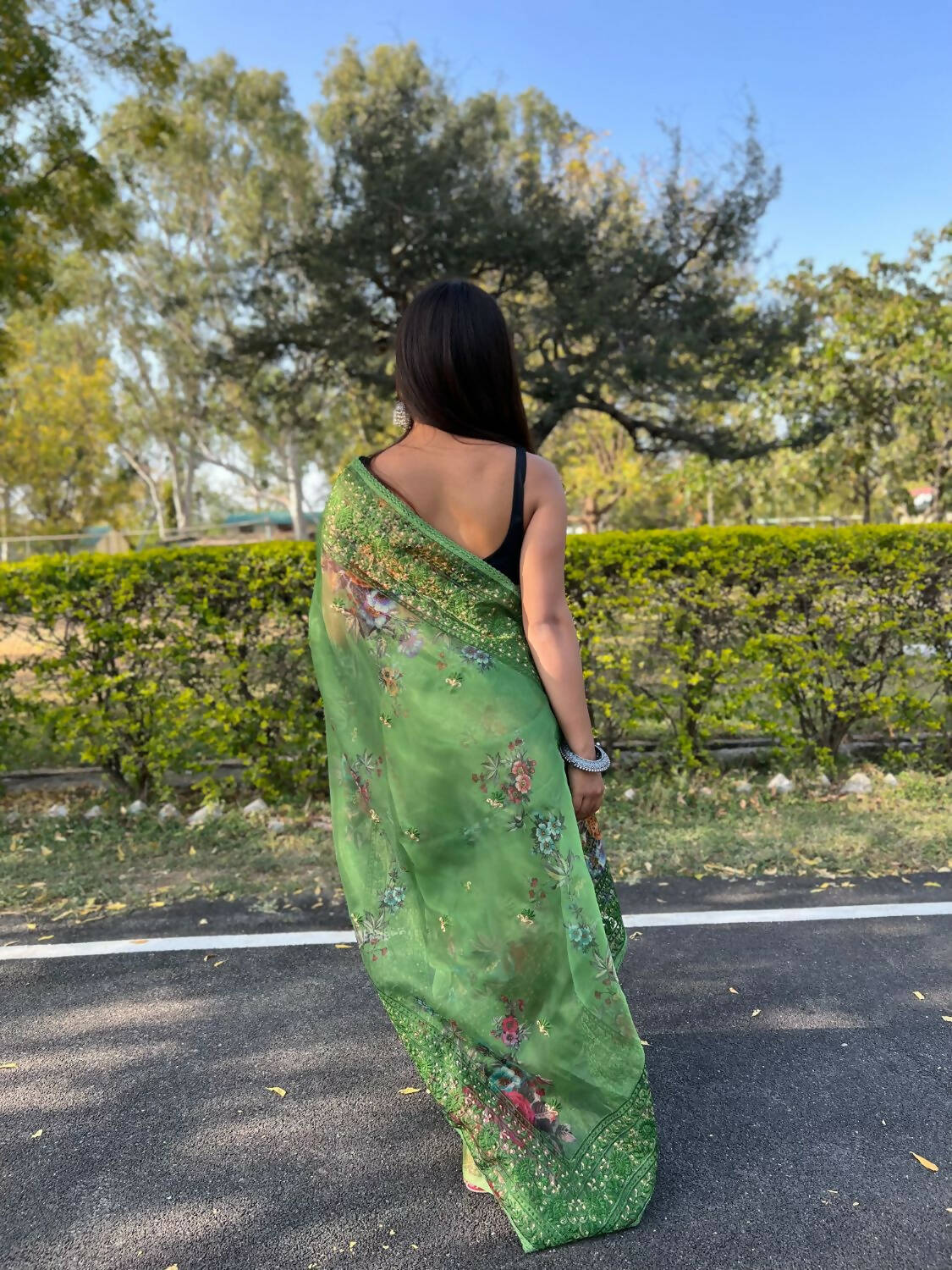Vamsee Green Organza Saree - Swadesiicart