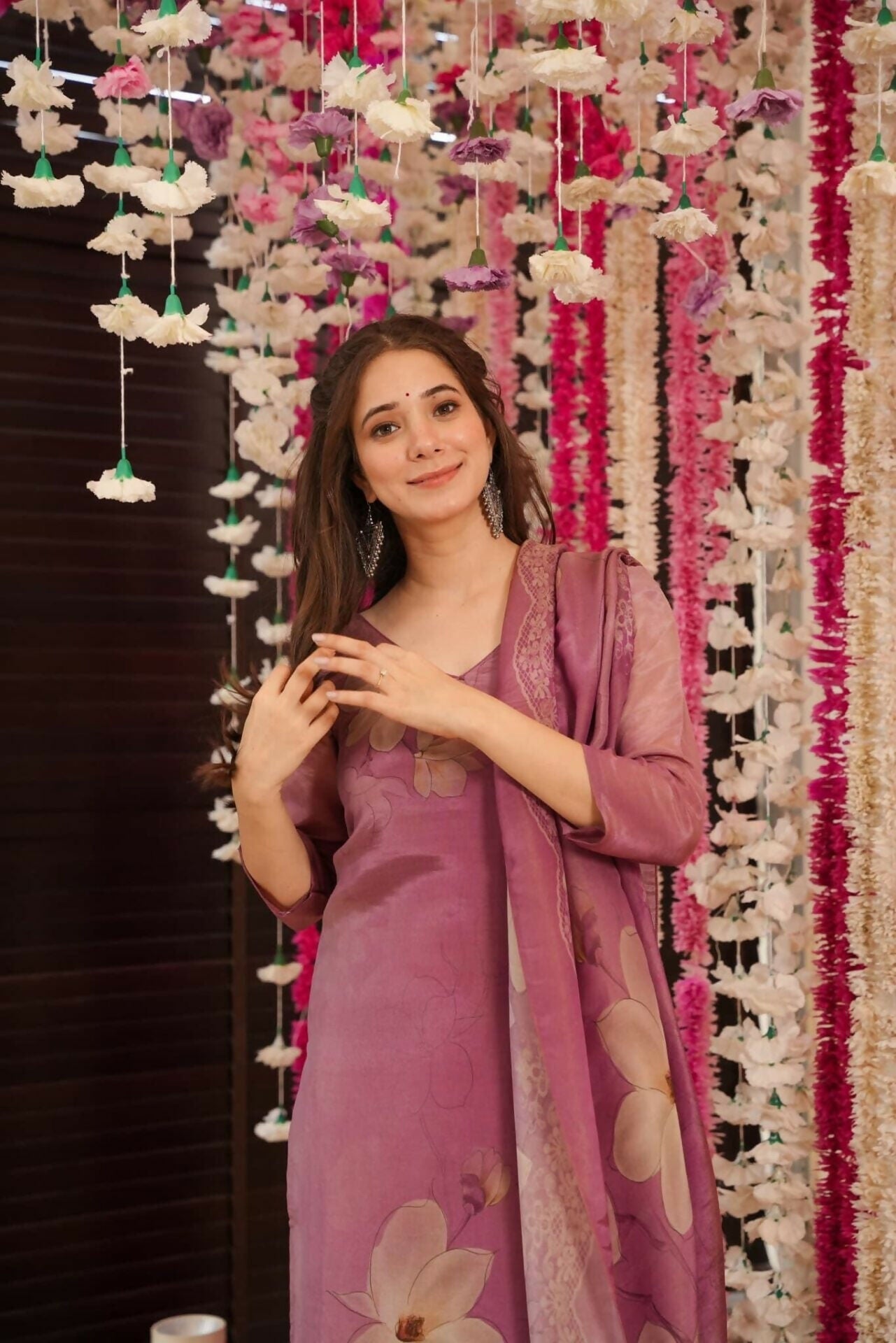 The52 Onion Gorgeous Floral Printed Zarna Silk Fabric Straight Kurta Pant with Dupatta Set - Swadesiicart