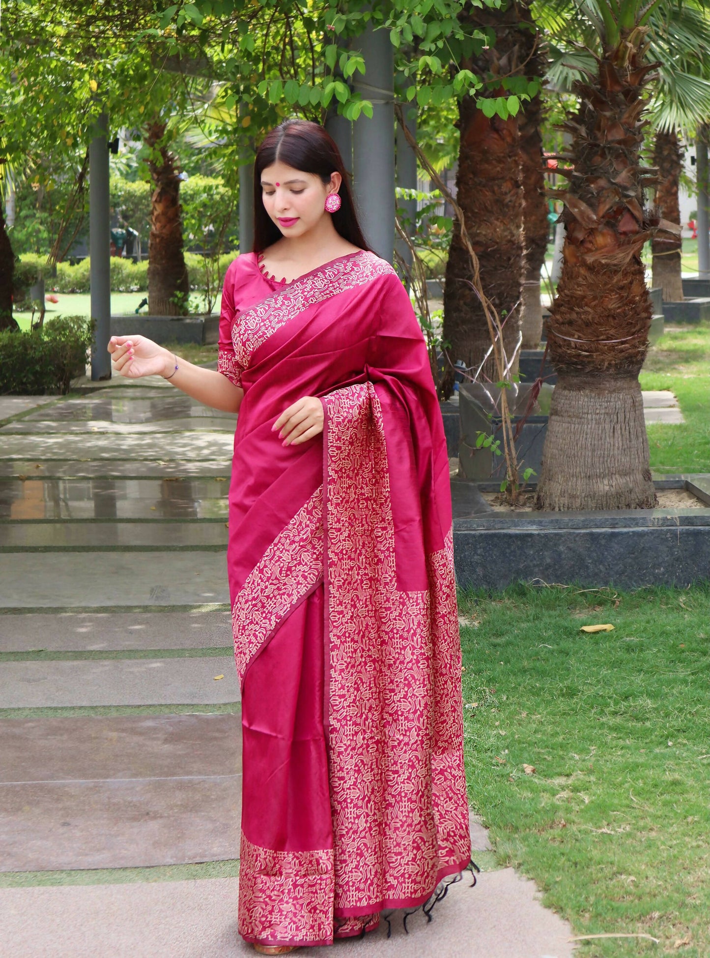 Vishnu Weaves Women's Pink Handloom Raw Silk Woven Border Saree with Unstitched Blouse - Swadesiicart
