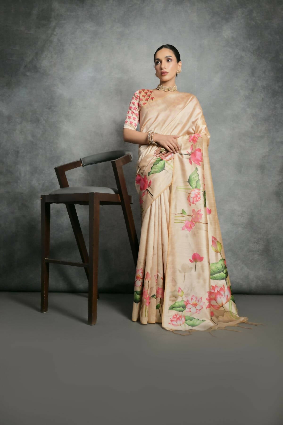 Vishnu Weaves Women's Yellow Soft Tussar Silk Printed Saree with Blouse - Swadesiicart