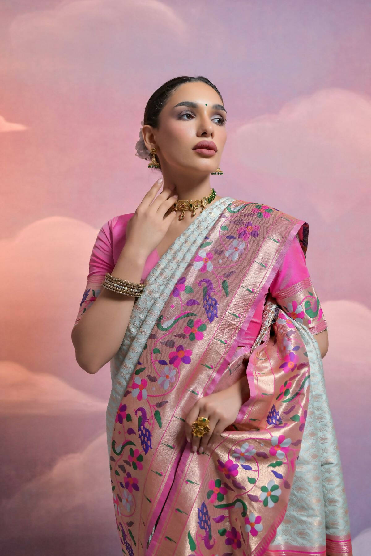 Vishnu Weaves Women's Sea-Green Paithani Silk Zari Woven Saree with Blouse - Swadesiicart
