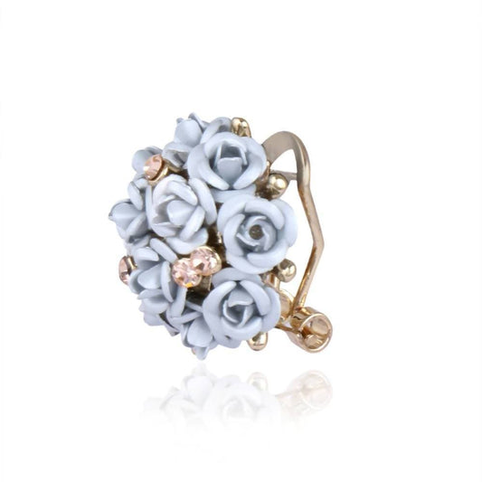 Trendoo Jewelry Party Wear White Studs | Swadesiicart