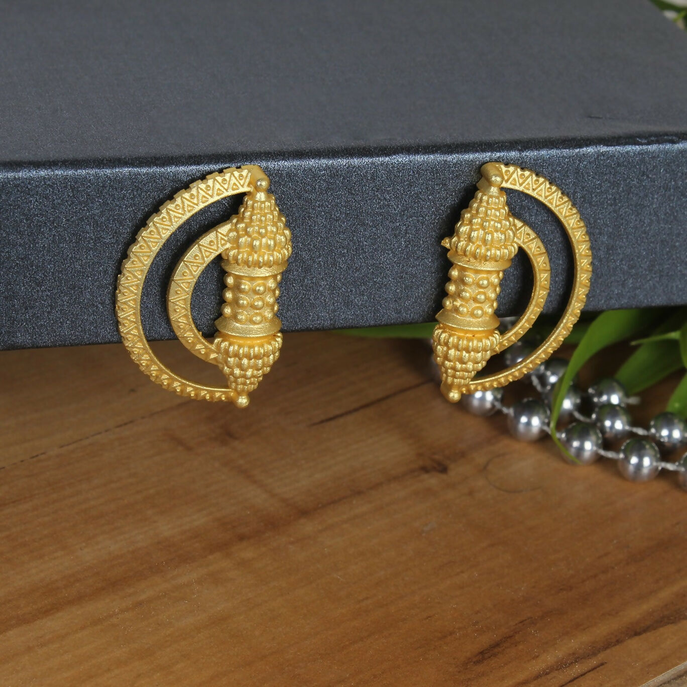 Joban Fashion Women Matte Gold Brass Earrings | Swadesiicart