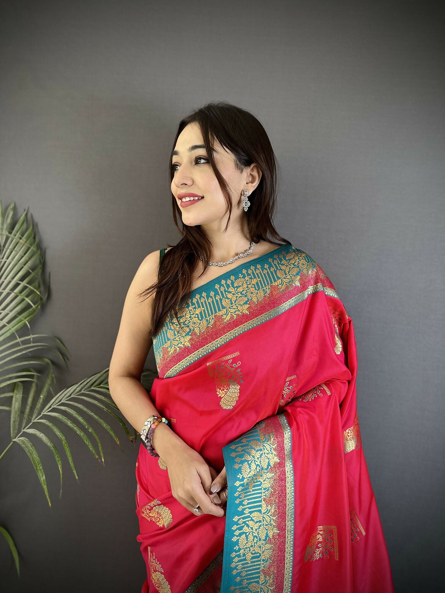 Joban Fashion Hot Pink Banarasi Soft Silk Peacock Butta Work Saree | Swadesiicart