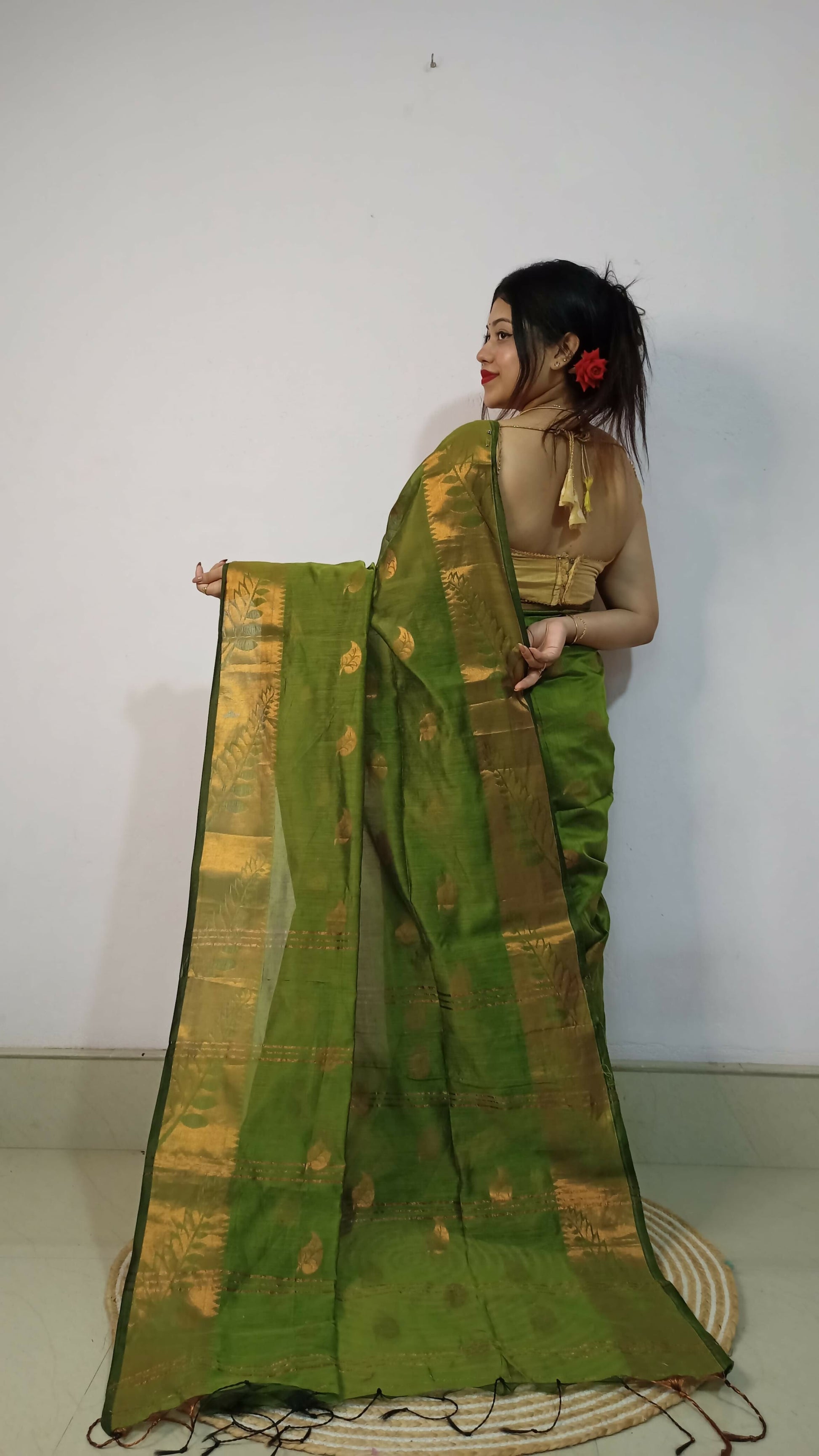 Exclusive Collection Beautiful Olive Green Cotton Silk Woven Handloom Saree With Running Blouse Piece - Swadesiicart