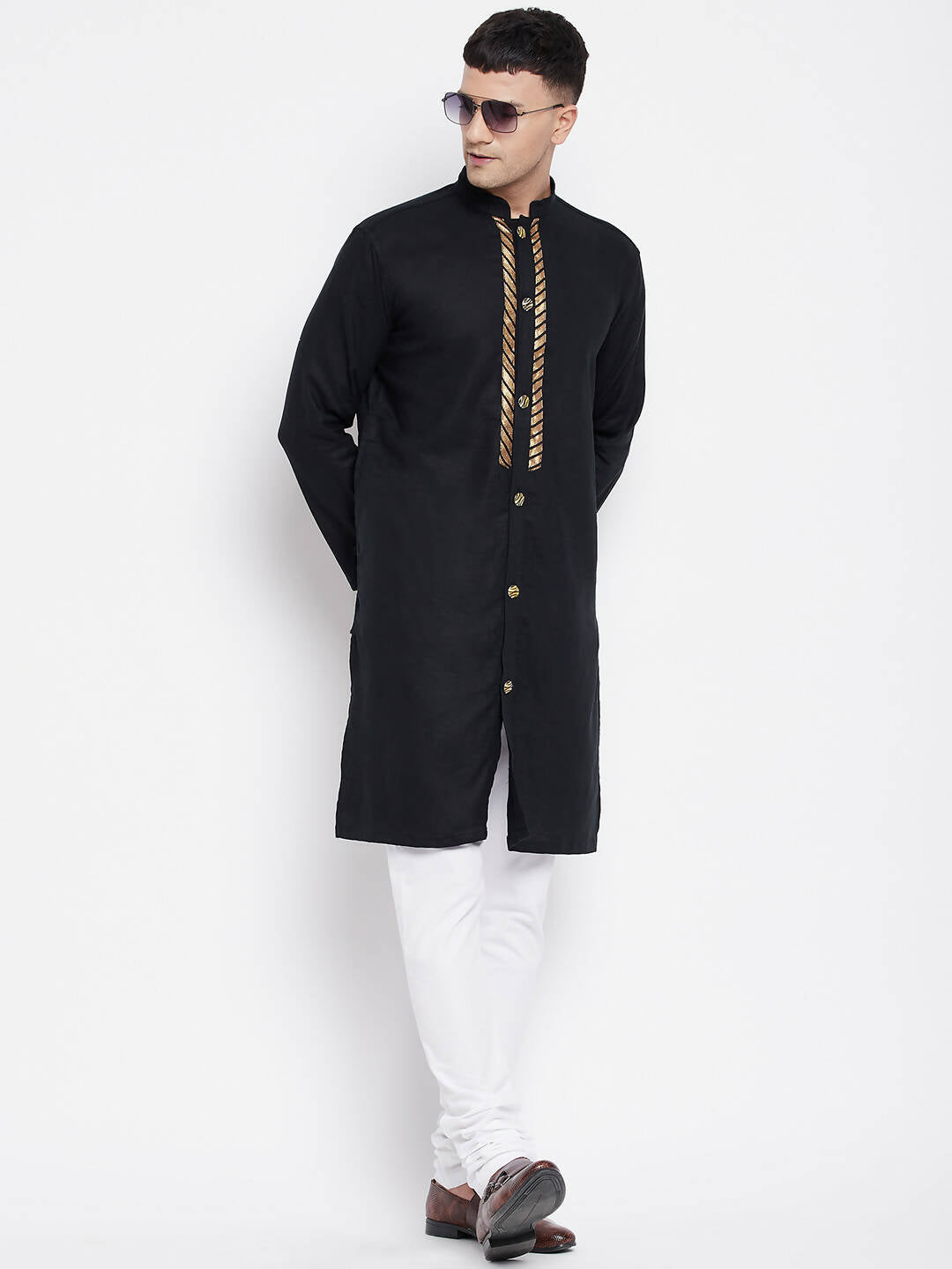 Even Apparels Black Linen Men's Sherwani Kurta With Decorative Placket | Swadesiicart