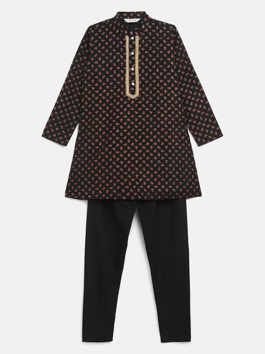 Ahalyaa Black Crepe Gold Pigment Print Kids Kurta Churidar Set For Boys | Swadesiicart