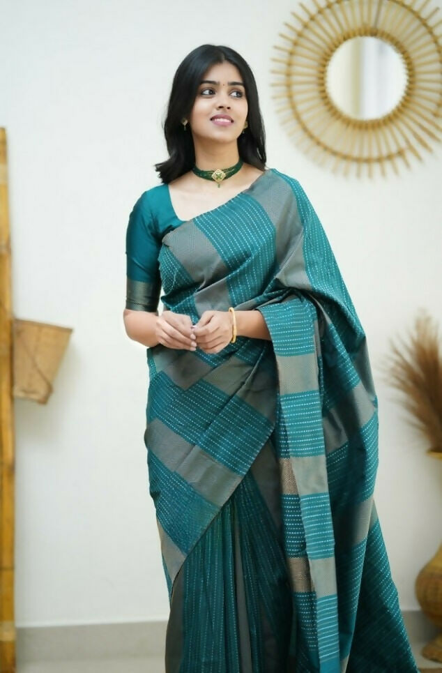 Partywear Designer Morpich Banarasi Silk Fancy Saree - Starwalk | Swadesiicart