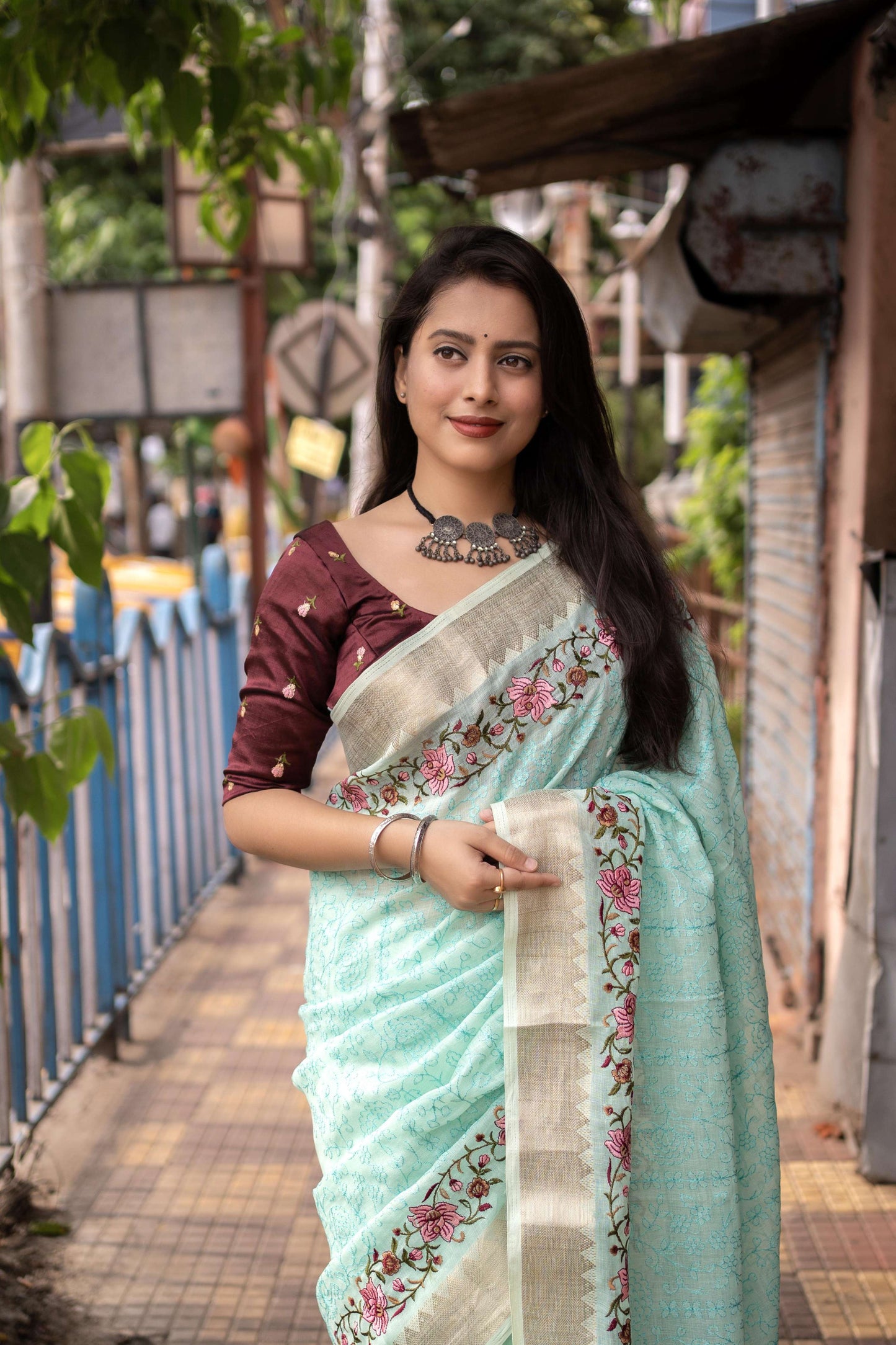 Blue Pure Linen Woven Design Saree with Unstitched Blouse - Hiral Fashion | Swadesiicart