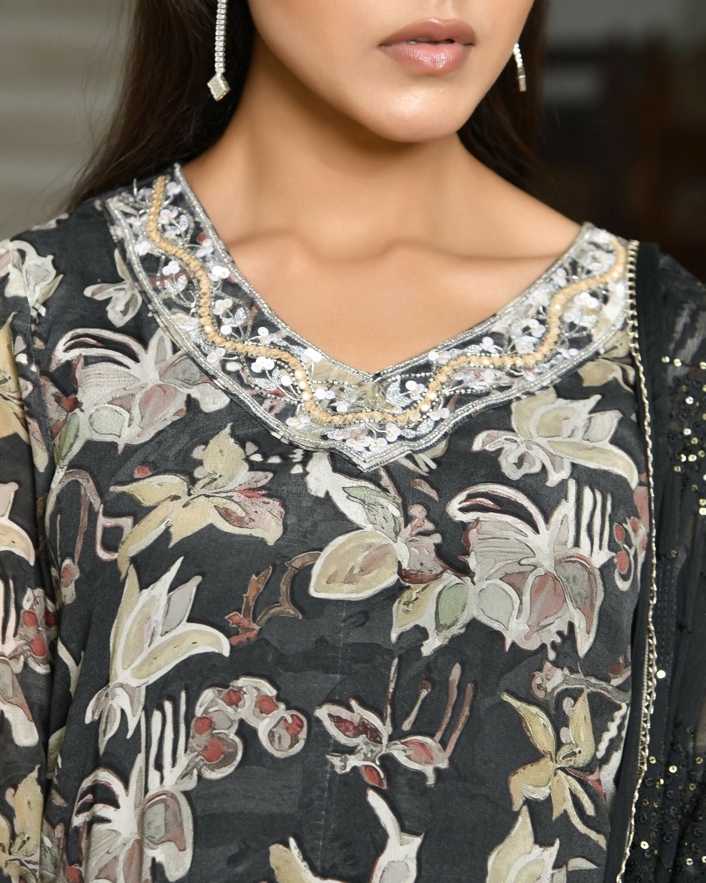 Vaasva Women's Black Crepe Embroidered Suit Set | Swadesiicart
