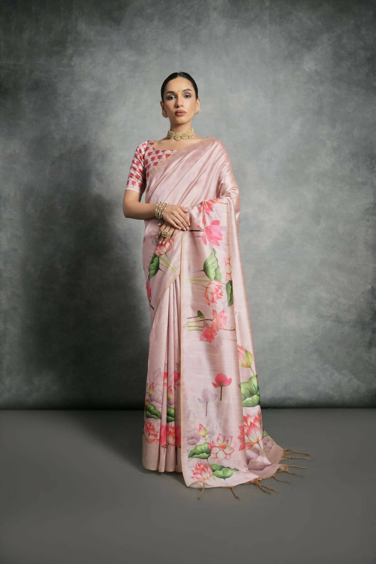 Vishnu Weaves Women's Pink Soft Tussar Silk Printed Saree with Blouse - Swadesiicart