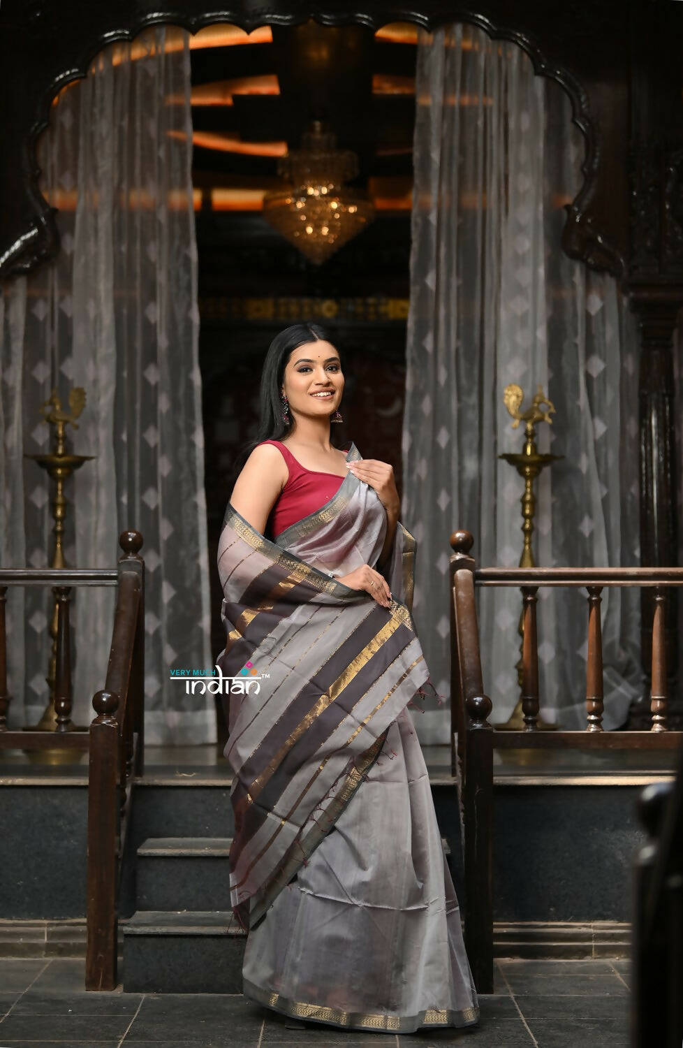 Very Much Indian VMI Exclusive Designer! Handloom Cotton Silk Saree With Sleek Golden Border - Grey Shade | Swadesiicart