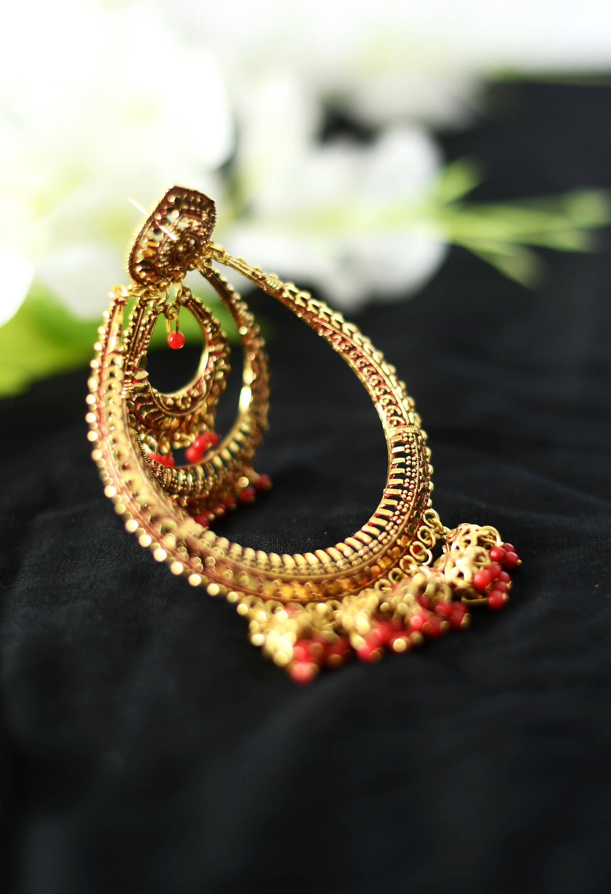 Mominos Fashion Johar Kamal Triple Circle White With Red Big Size Earrings - Swadesiicart