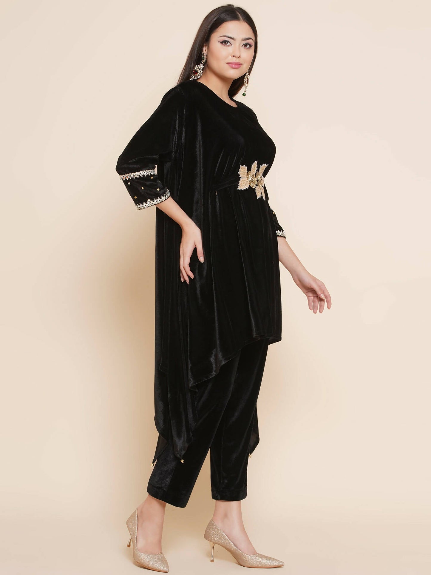 Women Republic Black Velvet Kaftaan Style Kurta With Pants | Swadesiicart