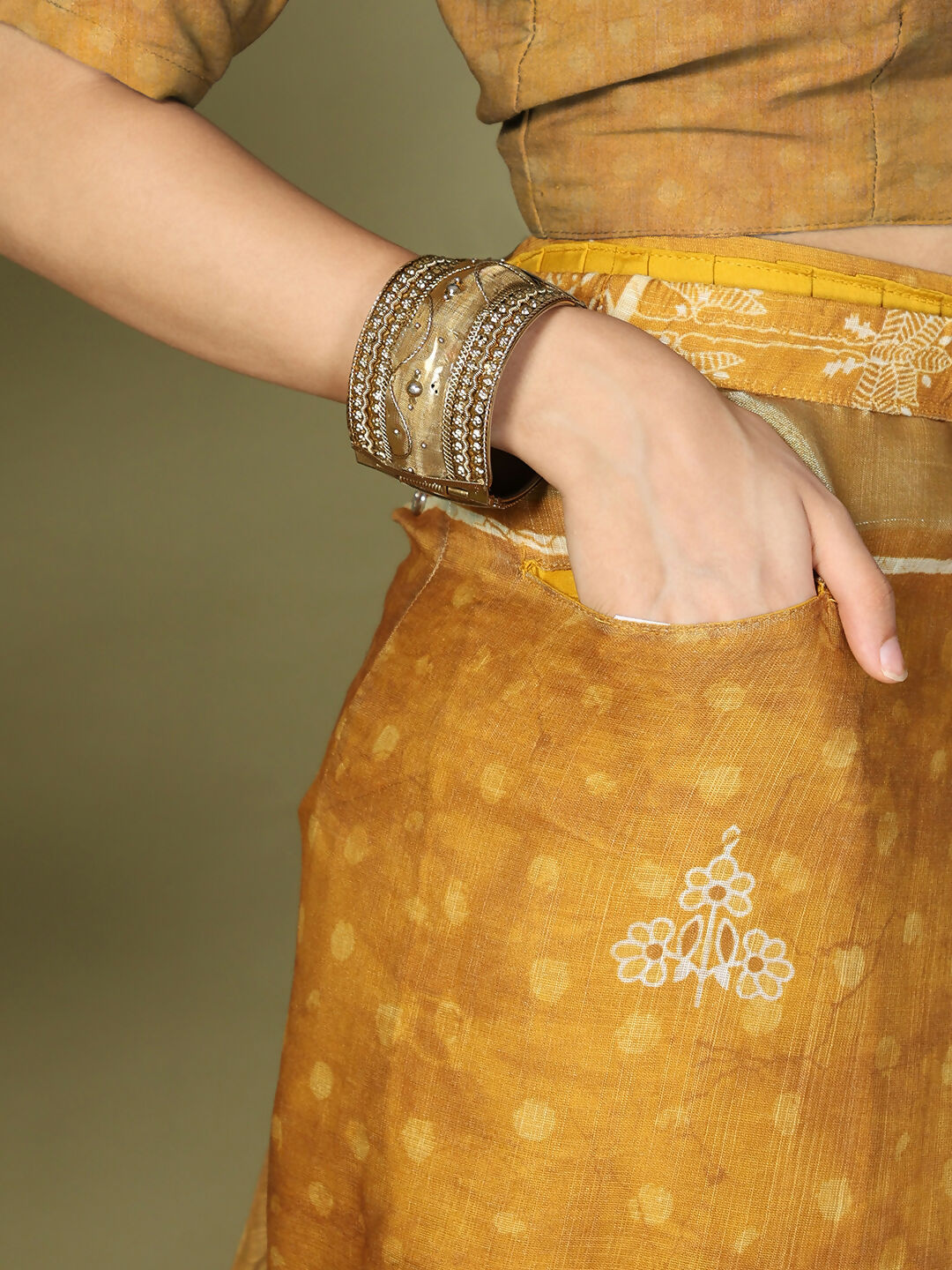 Shree Shyam Fashion Cotton Golden Saree