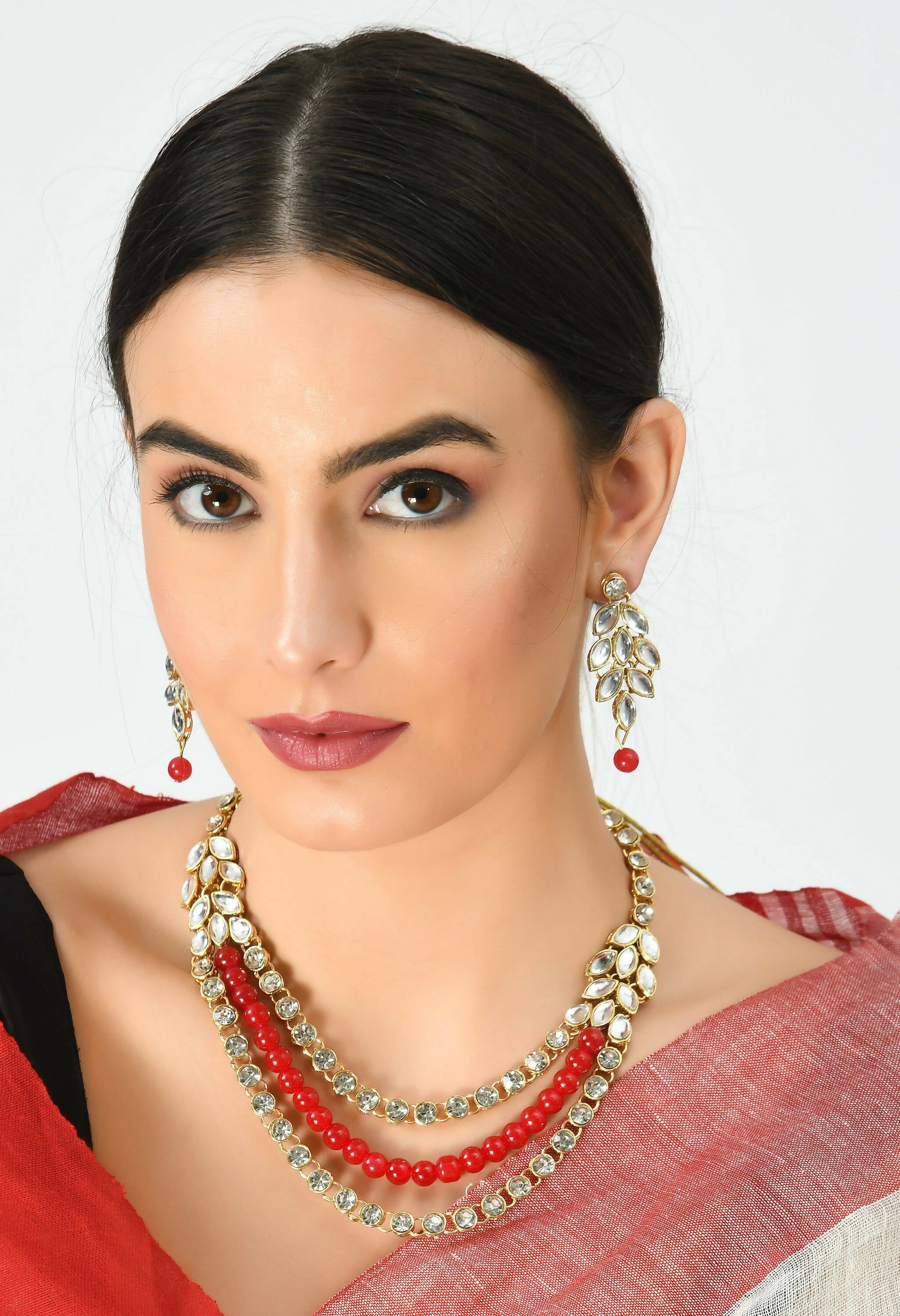 Mominos Fashion Johar Kamal Handicraft Finish White & Red Pearls Choker For Women (White/Red) | Swadesiicart