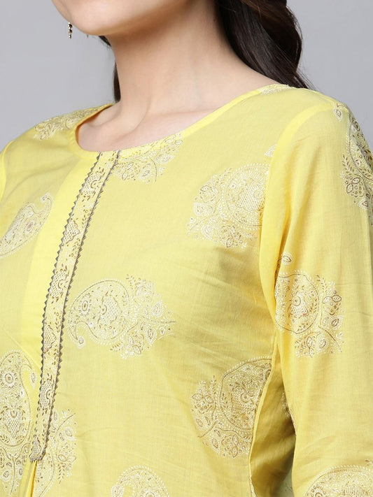 Ahalyaa Women Yellow Pure Cotton Glitter Print Tunic | Swadesiicart
