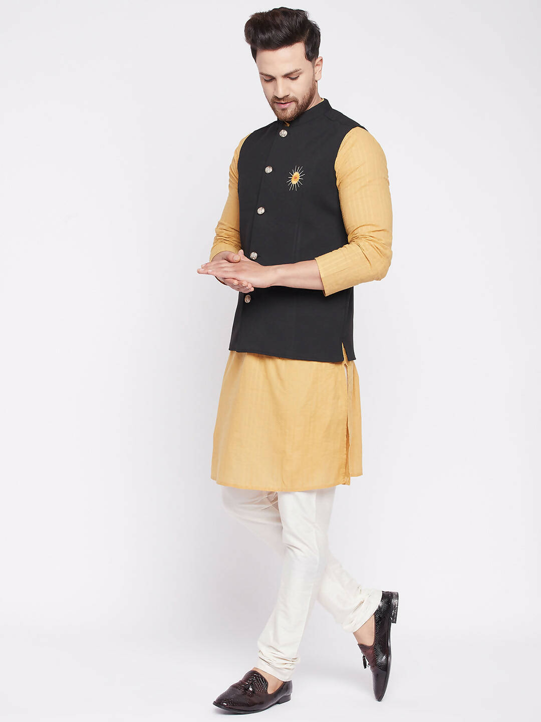 Even Apparels Men Black Nehru Jacket | Swadesiicart