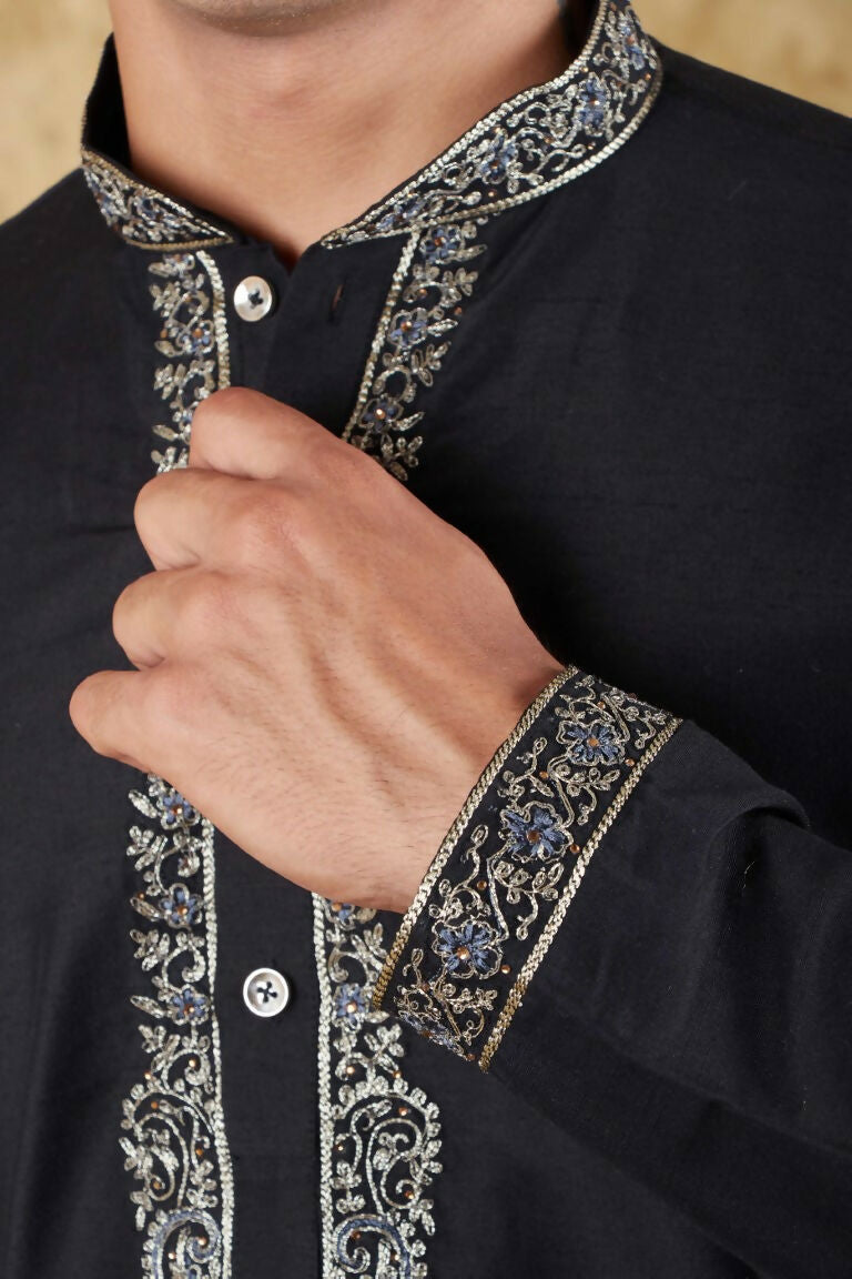 Bluesaanchi Men's Sunshine Handwoven Embroidered Black Kurta Set | Swadesiicart