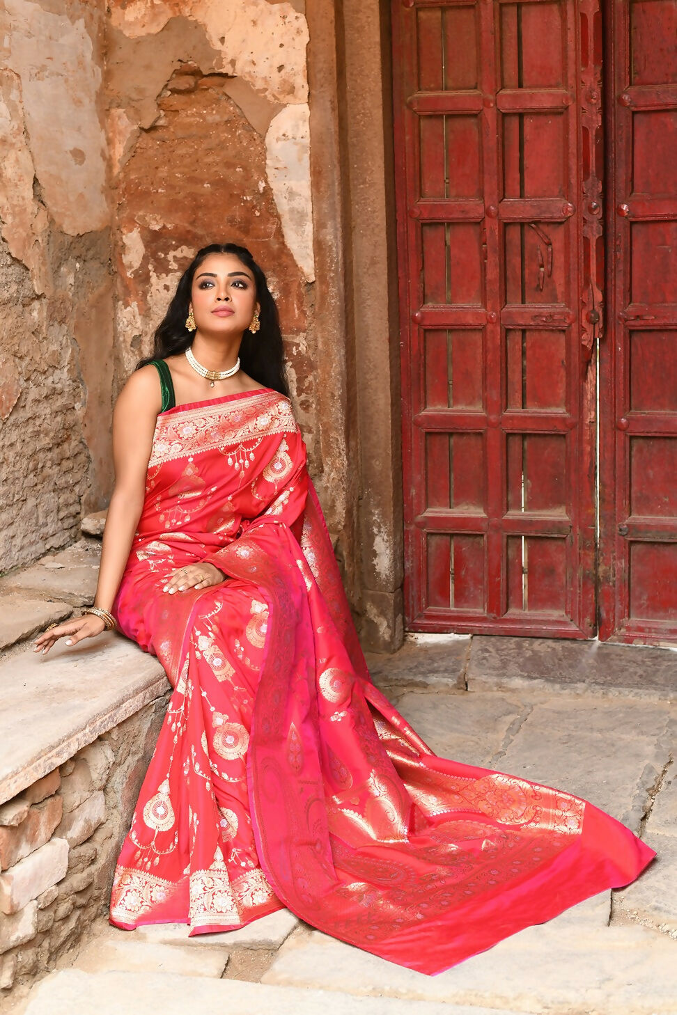 Joban Fashion Red Soft Pure Handloom Banarasi Silk Saree | Swadesiicart